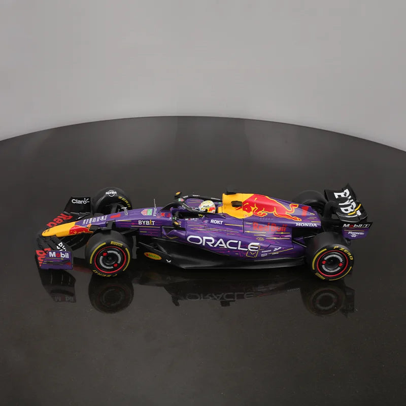 Miniatura 1:18 Red Bull Racing RB19 Las vegas (2023) - 34,5cm