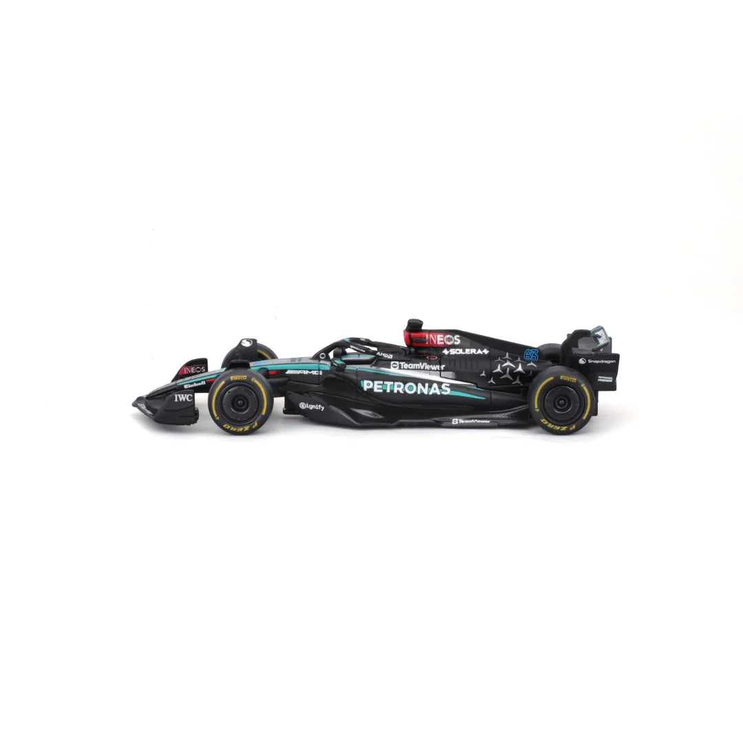 Miniatura 1:43 Mercedes AMG Petronas W15 (2024) - 13cm