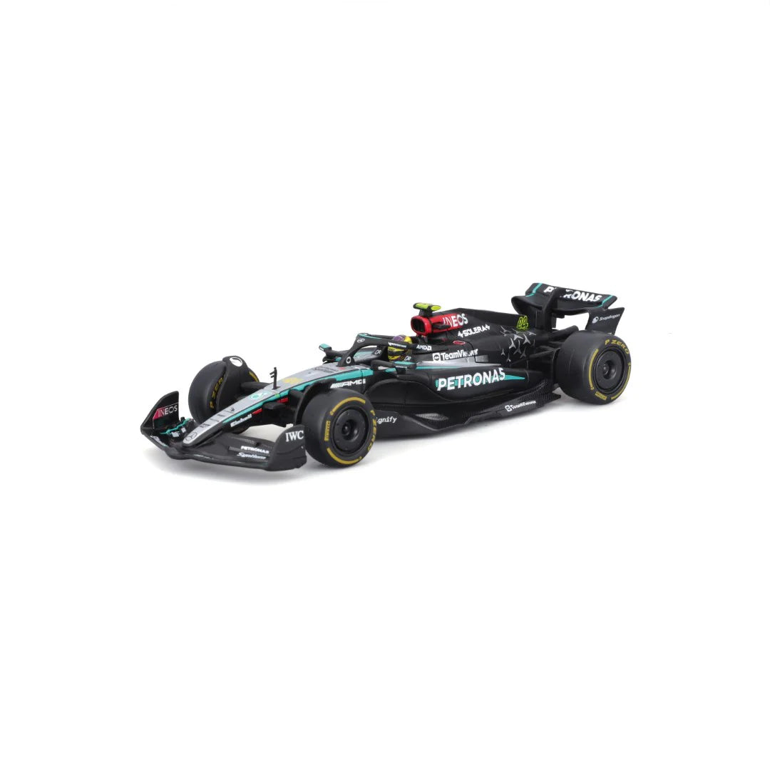 Miniatura 1:43 Mercedes AMG Petronas W15 (2024) - 13cm